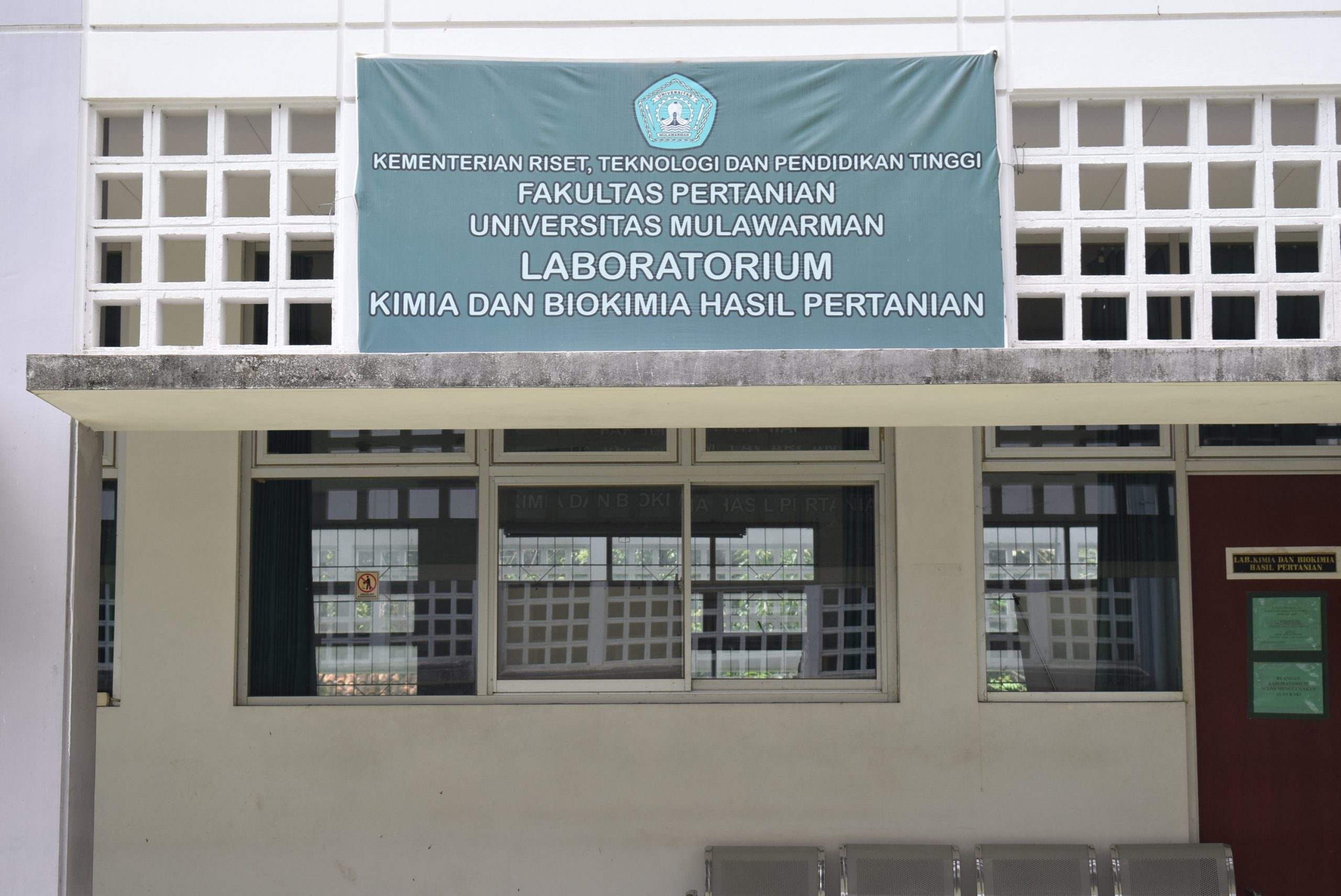 Laboratorium Kimia & Biokimia Hasil Pertanian