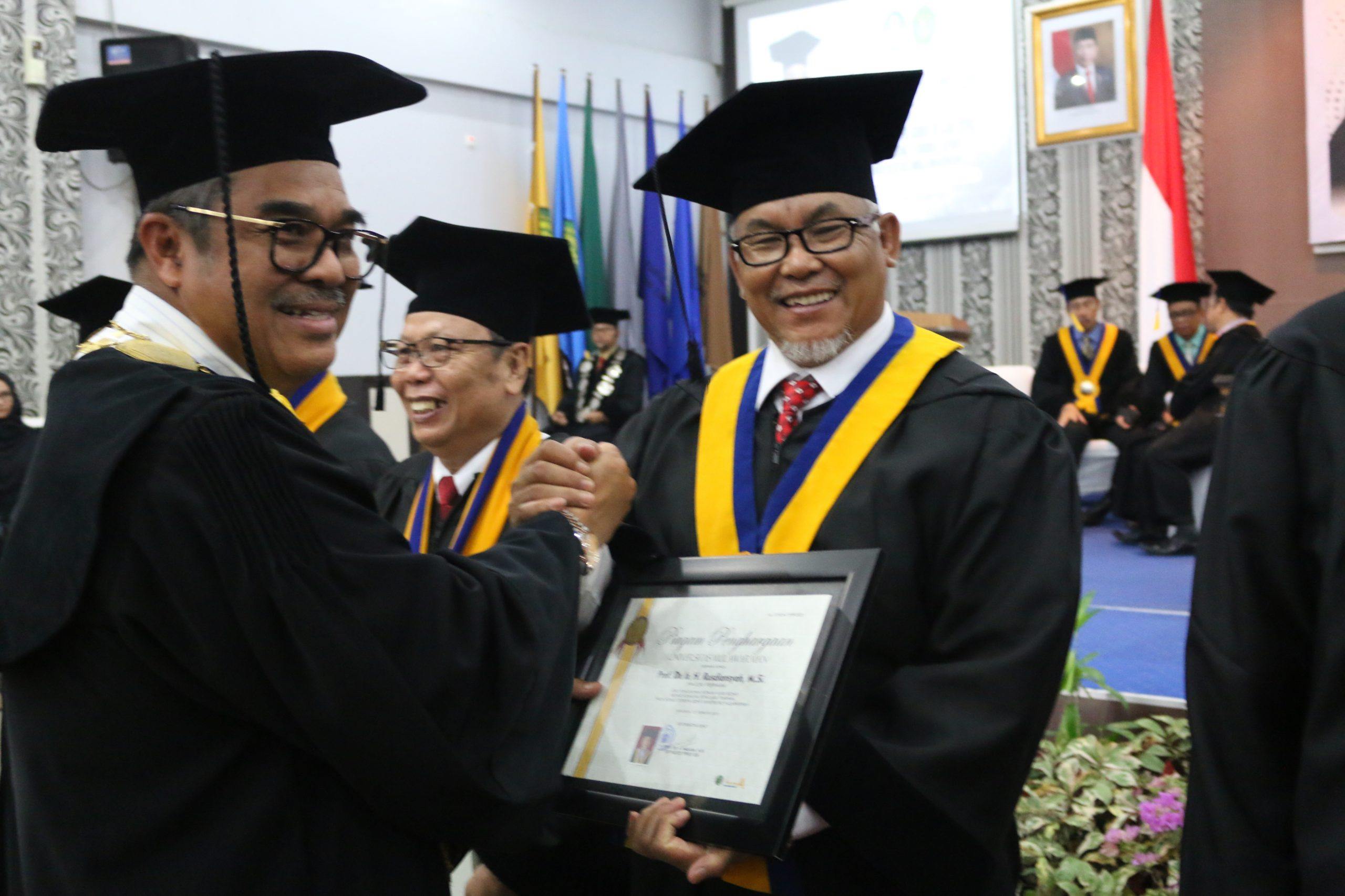 Selamat & Sukses Atas Pengukuhan Guru Besar Dekan Fakultas Pertanian Universitas Mulawarman