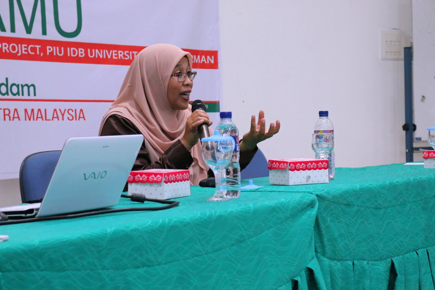 Kuliah Tamu - Food Security Oleh Prof. Dr. Nur Azura Adam,  Univ. Putra Malaysia