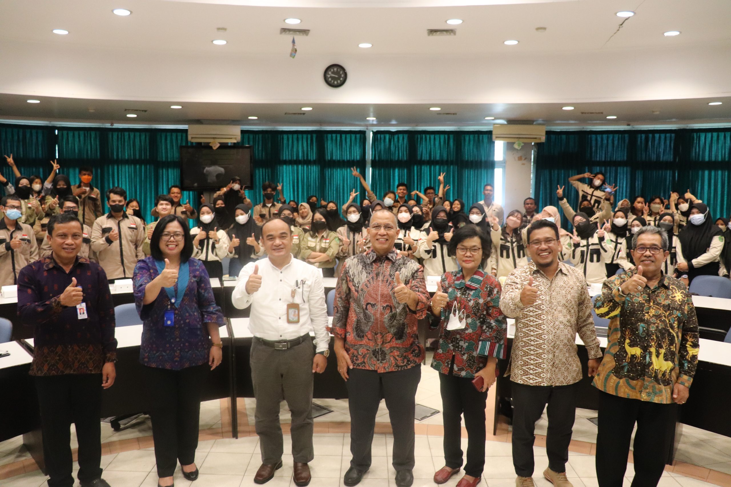Kuliah Umum Jurusan Peternakan Fakultas Pertanian Semester Genap Tahun Ajaran 2021/2022