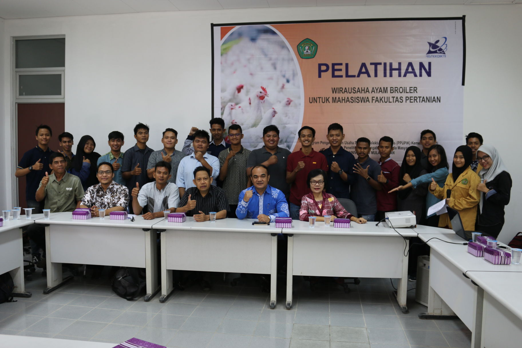 Pelatihan Wirausaha Ayam untuk Mahasiswa Fakultas Pertanian