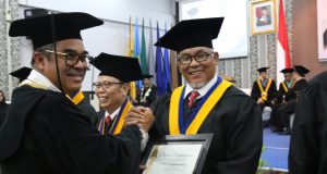 Selamat & Sukses Atas Pengukuhan Guru Besar Dekan Fakultas Pertanian Universitas Mulawarman
