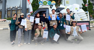 Bank Sampah FAPERTA UNMUL Hadirkan Edukasi Pengelolaan Sampah pada Wisuda Gelombang III Universitas Mulawarman